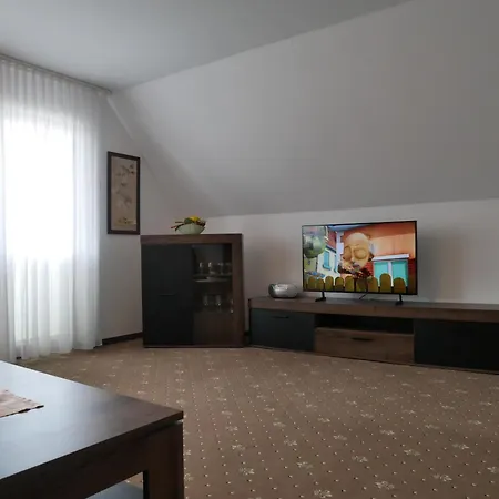 Haus Gertrud شقة كاروليننسيل