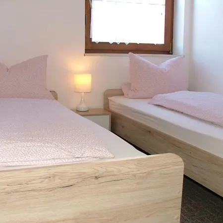 Haus Gertrud Apartment *